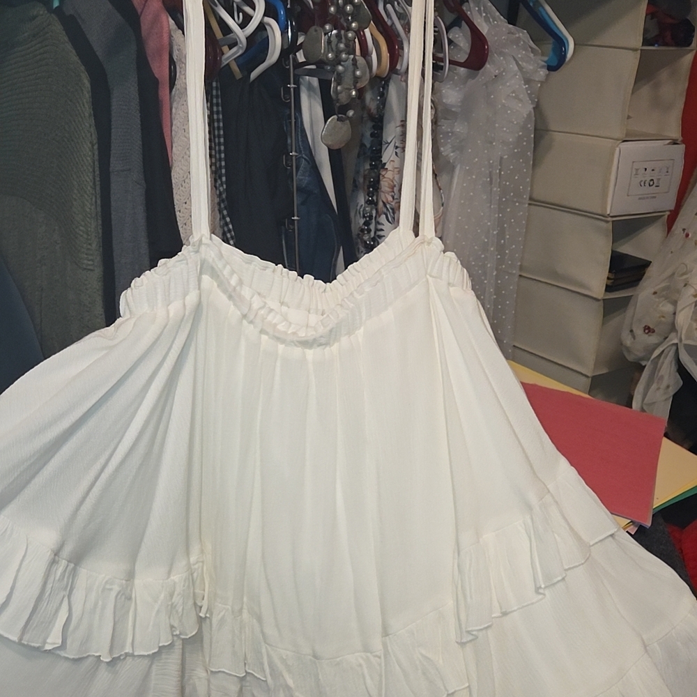 Elegant White Ruffled Blouse